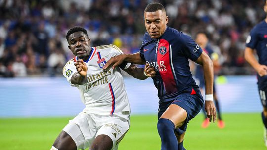 FIFA abre investigação à transferência de Nuamah para o Lyon