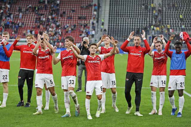 VÍDEO: a estreia de Tiago Dantas a marcar pelo AZ Alkmaar