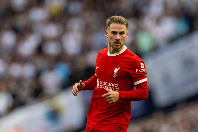 Mac Allister contesta arbitragem do Tottenham-Liverpool e Romero responde: «Vai chorar para casa»