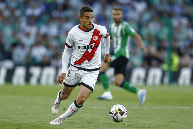 Trejo renuncia ser capitão do Rayo e faz comunicado a explicar tudo