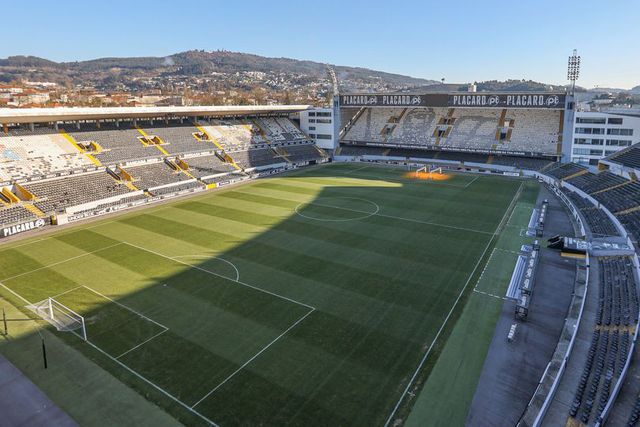 Aposte na Betclic: quem ganha o duelo das «chicotadas»?