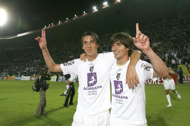 Ex-V.Guimarães e Chaves pendura as chuteiras aos 39 anos