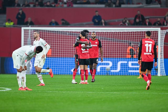 Milan, de Paulo Fonseca, novamente derrotado na Liga dos Campeões