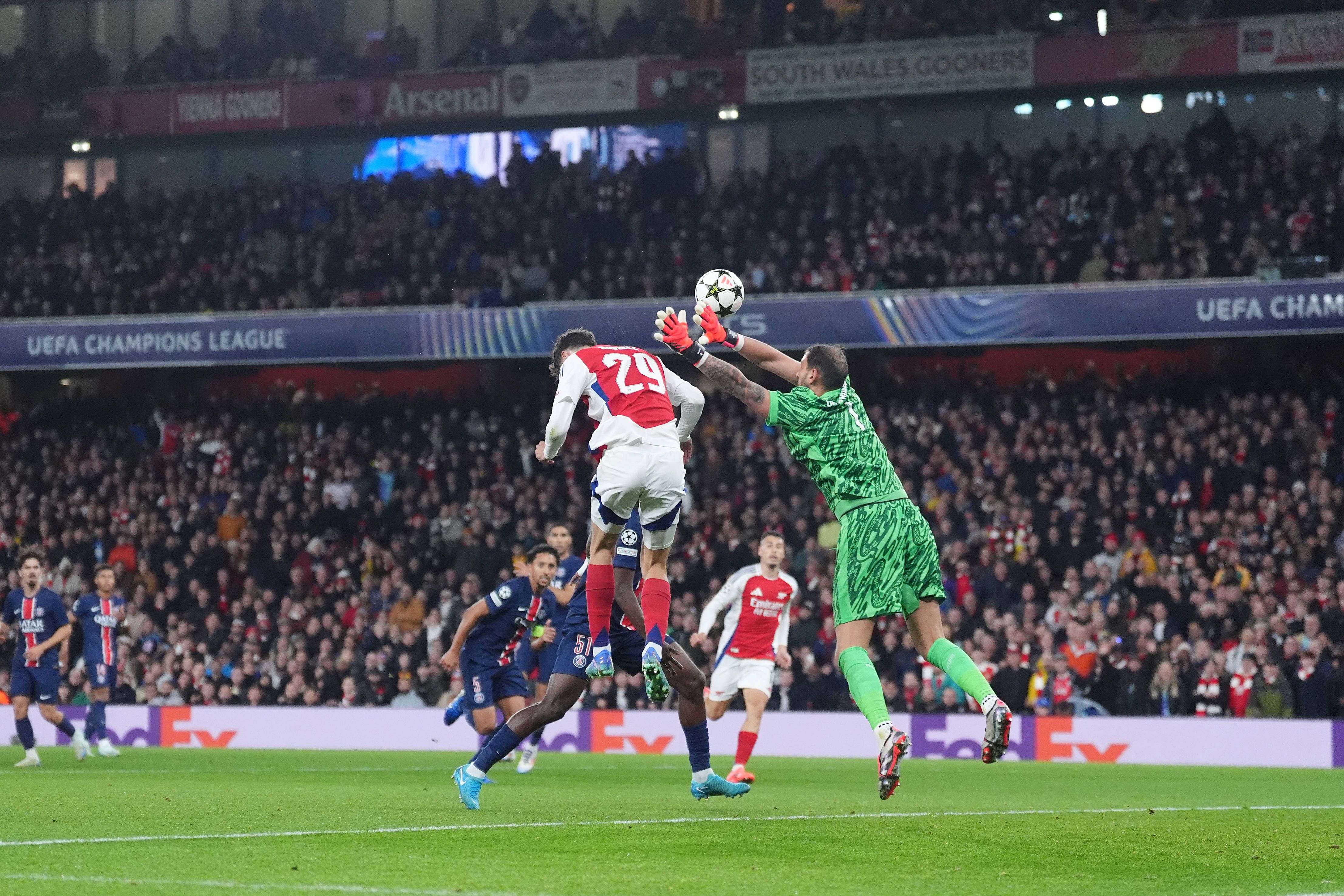 Vídeo: má abordagem de Donnarumma e Havertz faz o primeiro do Arsenal