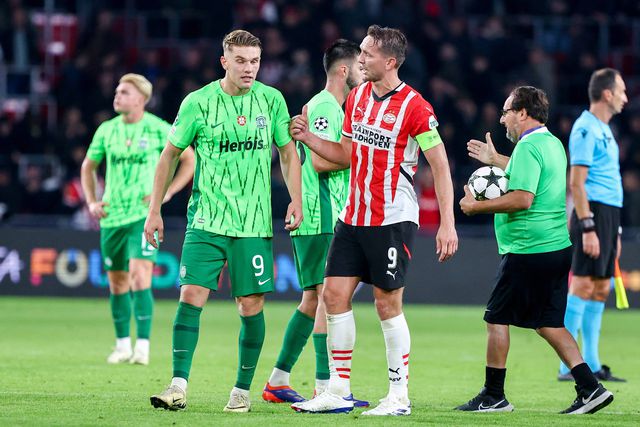 Luuk de Jong rendido a Gyokeres: «É um avançado incrível!»