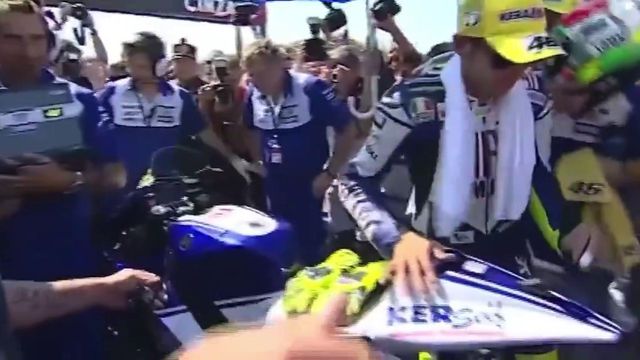 Duas Lendas: o encontro de Valentino Rossi e Maradona