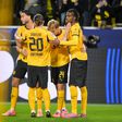 Jogadores do Dortmund a festejarem um dos quatro golos ao Athletic