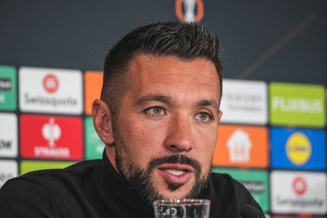 A reação de Farioli ao comentário de Mourinho