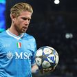 De Bruyne com a bola no Nápoles-Sporting