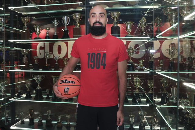 Benfica renova com capitão