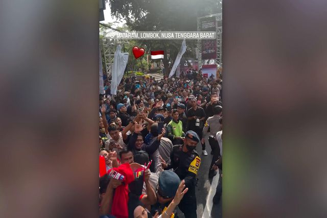 A loucura dos fãs indonésios pelos olhos de Miguel Oliveira