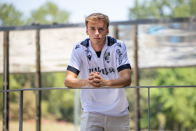 André Oliveira não conhece outro clube a não ser o do rei - Foto: Vitória de Guimarães