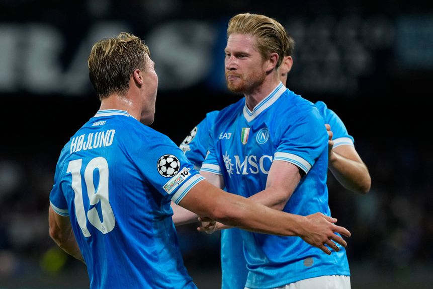 Dupla responsável pelo desaire dos verdes e brancos em destaque na imprensa internacional