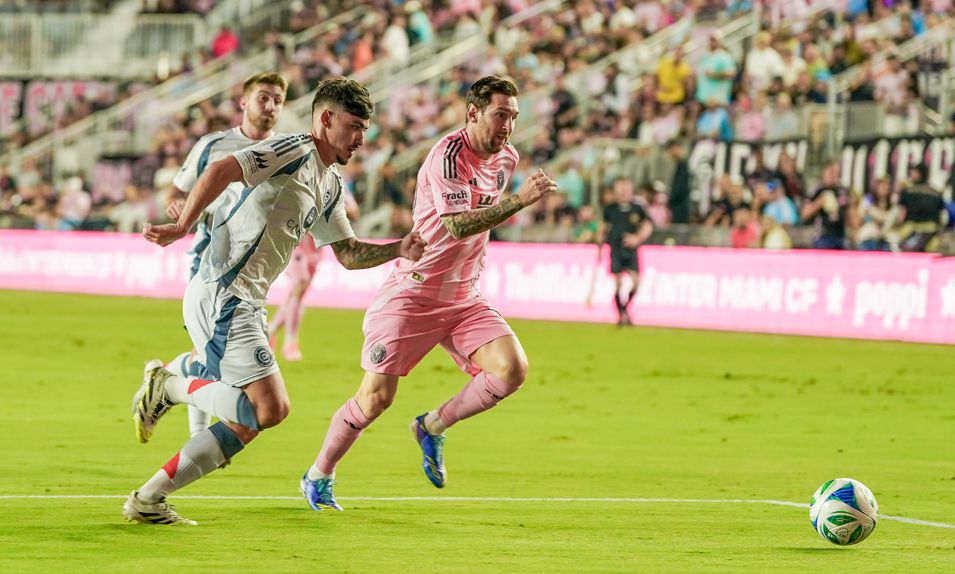 André Franco com Lionel Messi