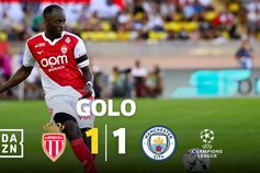 Teze surpreendeu tudo e todos com golaço ao Manchester City