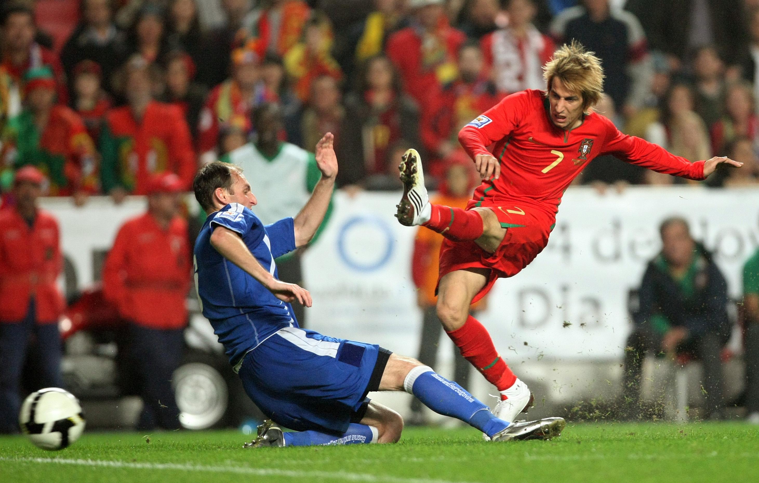 Fábio Coentrão - Portugal-Bósnia (1-0), qualificação Mundial 2010, 14/11/2009 - Foto: ASF