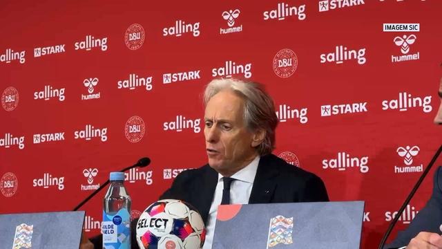 Jorge Jesus: «Assobios? Dos adeptos portugueses, não ouvi»