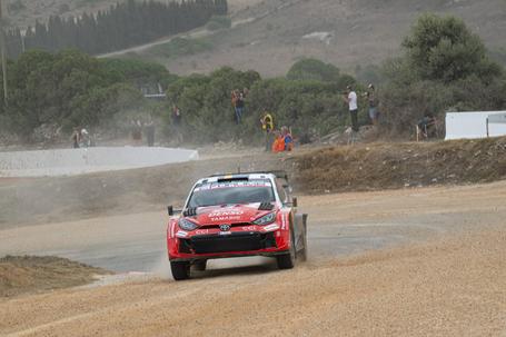 Oliver Solberg (Toyota) fez o melhor tempo na superespecial do Rali de Itália