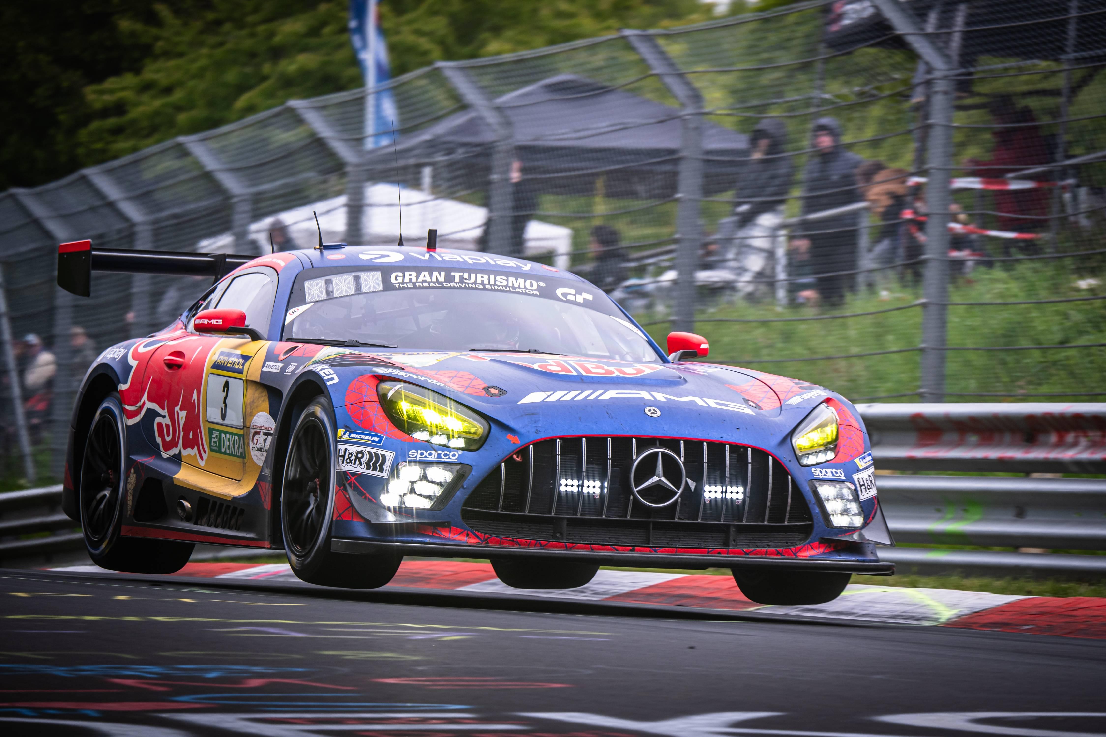 Max Verstappen em Mercedes-AMG GT3