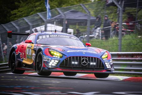 Max Verstappen em Mercedes-AMG GT3