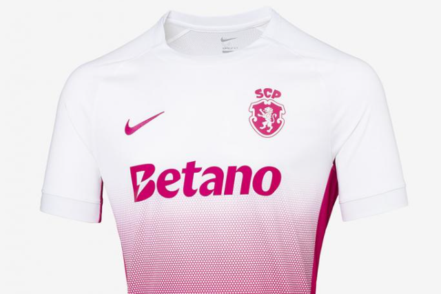 Sporing vai voltar a utilizar um equipamento cor de rosa (Foto Sporting CP)