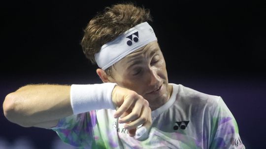 Casper Ruud fora das Finais ATP, após derrota no Masters 1000 de Paris