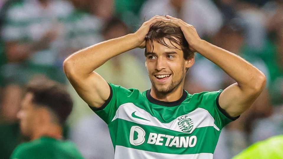 Daniel Bragança de volta aos treinos do Sporting