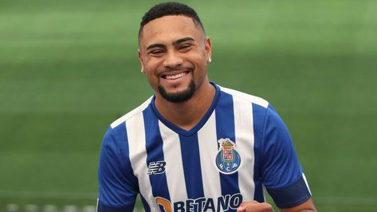 Jogador do FC Porto B contesta prémio da Liga 2: «Joguei vólei em abril»