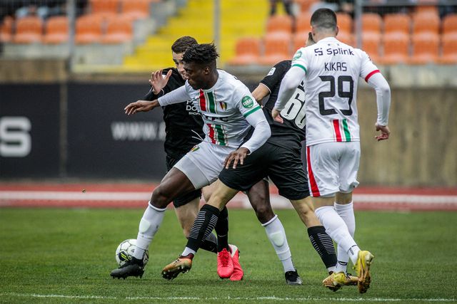 Estrela da Amadora: Ronaldo totalmente apto e pode regressar à casa de partida