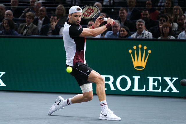 Medvedev eliminado por Dimitrov do Masters 1000 de Paris