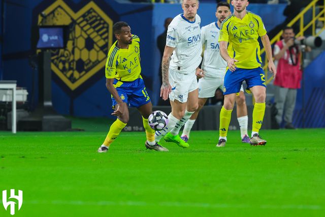 Al Nassr e Al Hilal empatam no clássico saudita