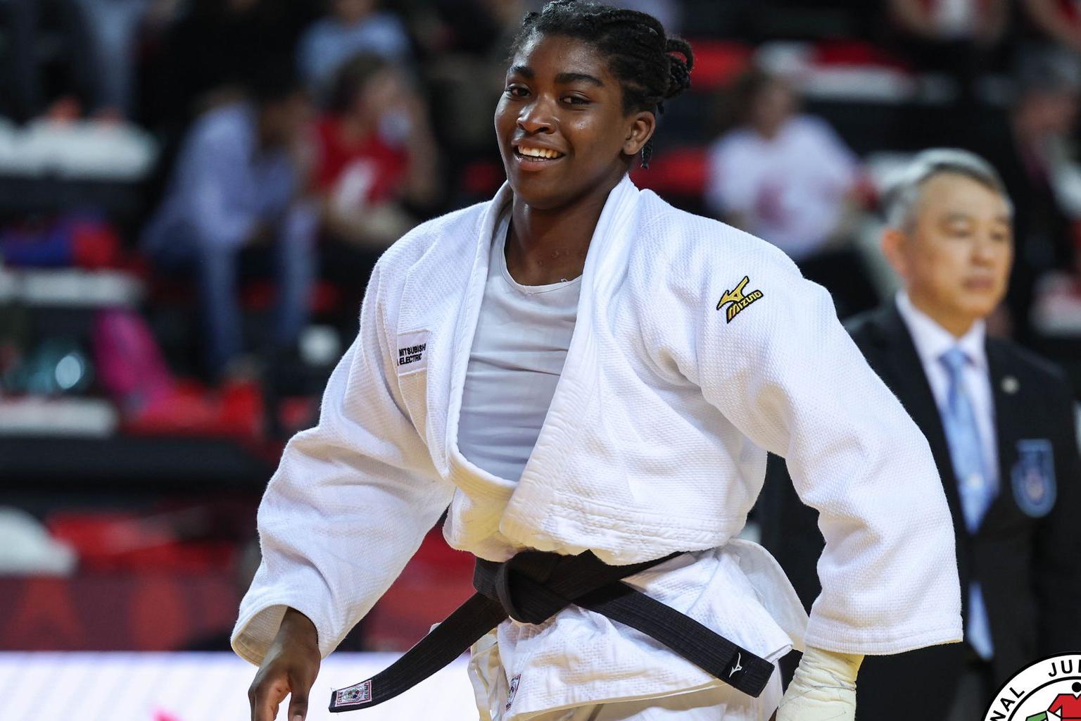 Taís Pina ficou muito perto do bronze. Foto Federação Internacional de Judo