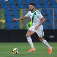 Merih Demiral, central turco do Al Ahli