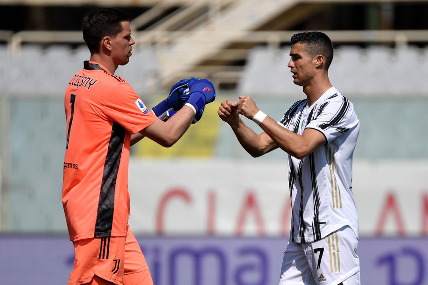 Szczesny e Cristiano Ronaldo jogaram juntos na Juventus