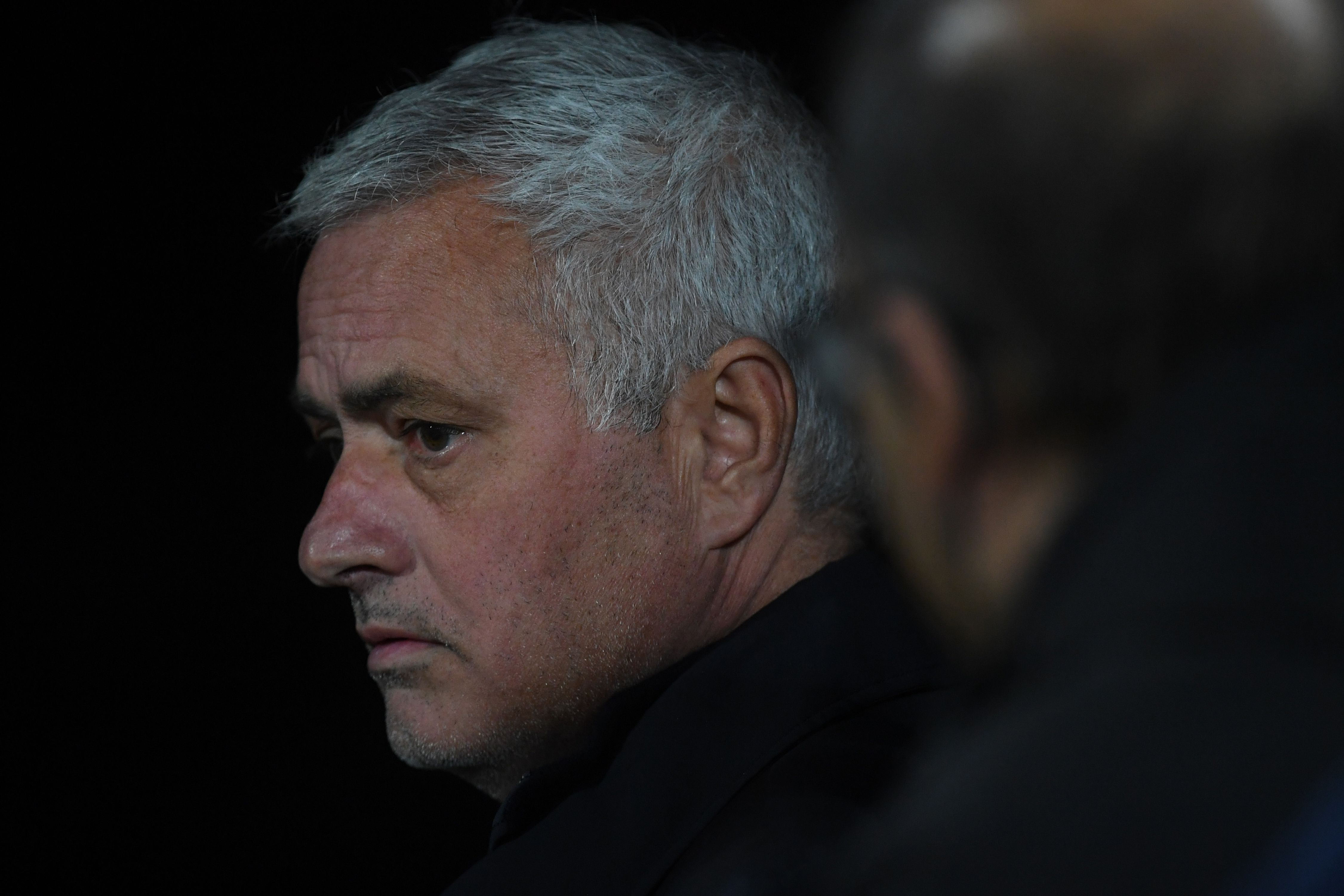 José Mourinho no banco - Foto: Kapta+/Rogério Ferreira