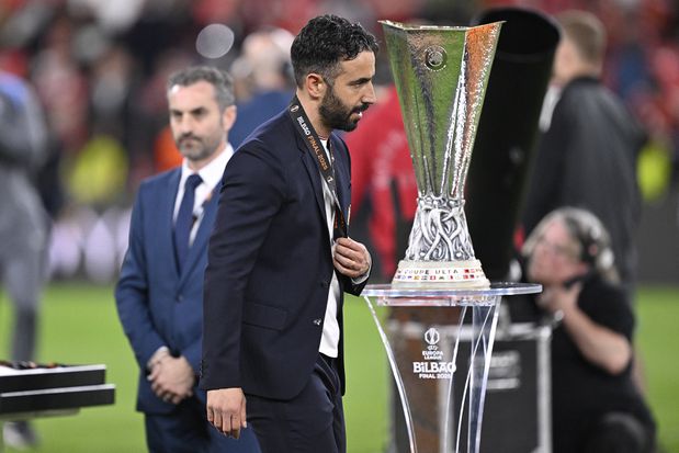 Derrota com o Tottenham (0-1) na final da Liga Europa, a 21 de maio de 2025, após desilusão na Premier League