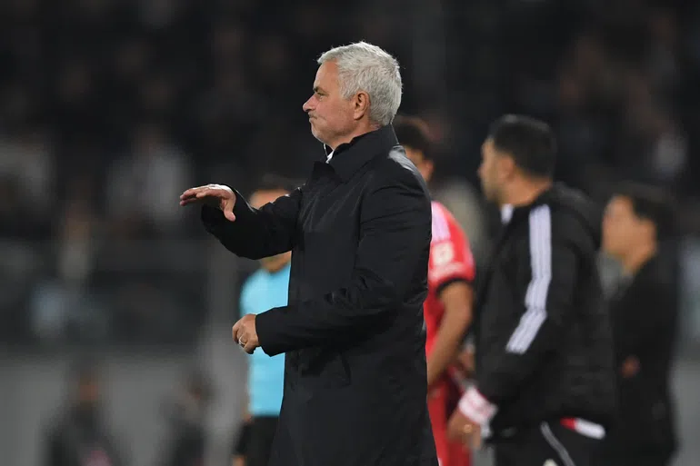 Benfica afoga Guimarães em banho de golos!