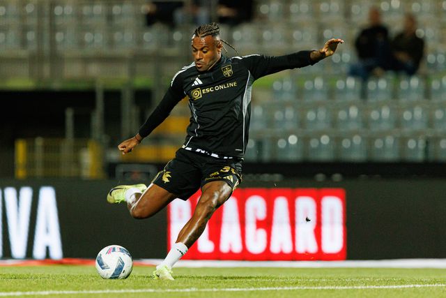 Cassiano leva dois golos esta temporada