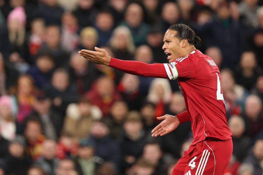 Van Dijk criticou o ruído à volta do Liverpool. Foto: Imago