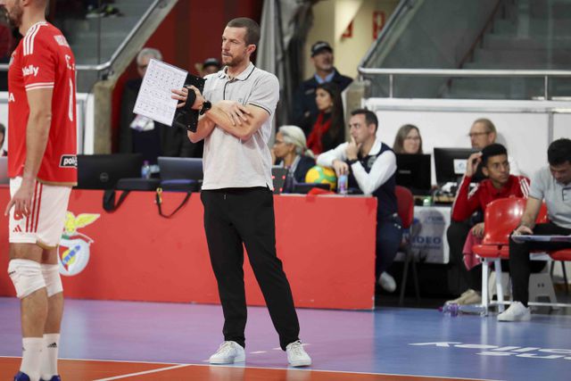 Benfica vence Soria e discute Taça Ibérica com Sporting