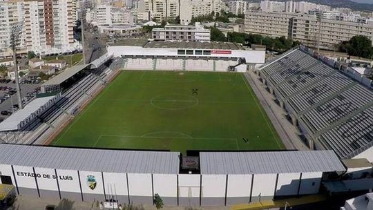 Farense-Vit. Guimarães: São Luís em festa, com promessa de espetáculo de qualidade