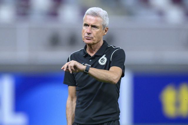 «O VAR precisa de um VAR a analisá-lo»