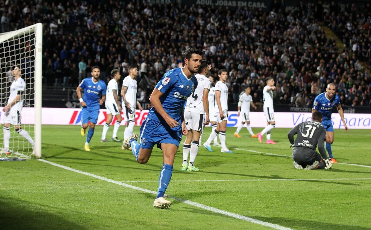 Famalicão 🆚 Porto, Dragão venenoso fica com Fama e proveito