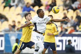 Estoril-Famalicão: canarinhos vencem com justiça por  2-1