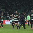 Equipa do Sporting ouviu assobios dos adeptos (vídeo)