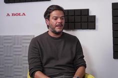 «Na Sérvia, os jogadores começavam aos murros no túnel e no fim ficavam a marcar jantares»