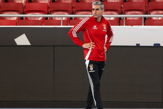 Jota Gonzalez, treinador da equipa de andebol do Benfica, espera dificuldades na Alemanha. Foto SL Benfica