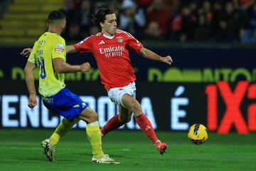 Carreras e o futuro no Benfica: «Logo se verá, mas estou muito contente»