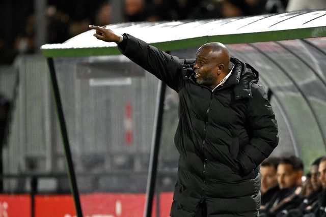 Stanley Menzo demitiu-se do cargo de selecionador - Foto: IMAGO