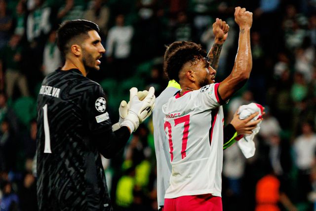 Rui Silva tem sido rocha entre os postes e Luis Suárez ás de trunfo no ataque - Foto: IMAGO